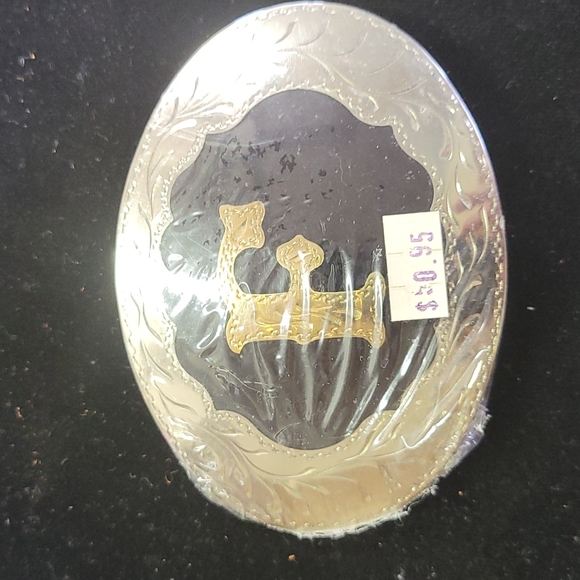 Vintage Award Winning Design Buckles - Picture 4 of 8